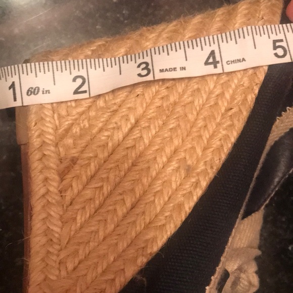 Tory Burch limited Edition Sandals - Picture 5 of 8